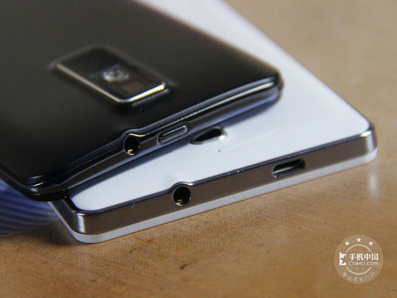 酷派8730 详细评测介绍资料 中山酷派(Coolpa